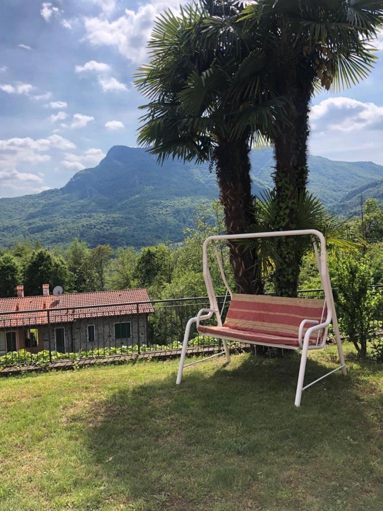 Residenza Bosco Sole Apartamento Grantola Quarto foto